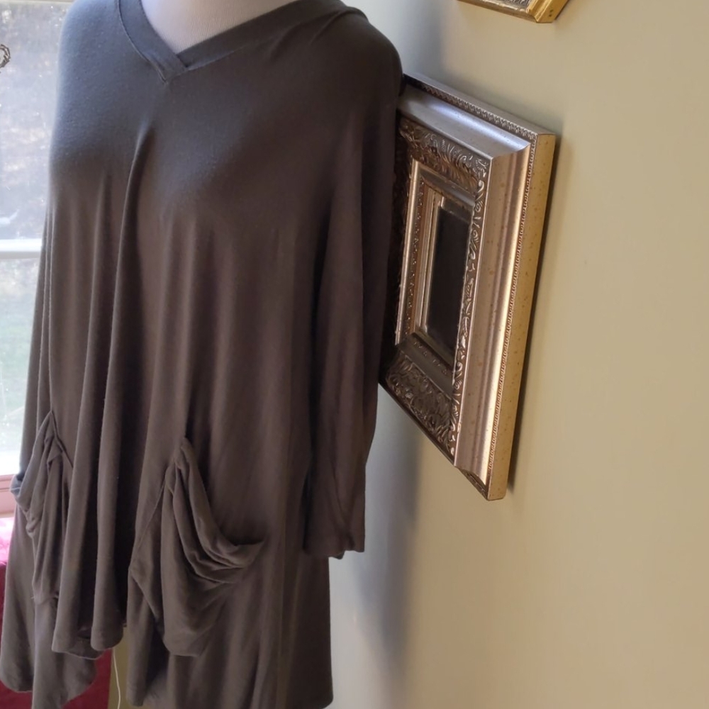 New logo tunic